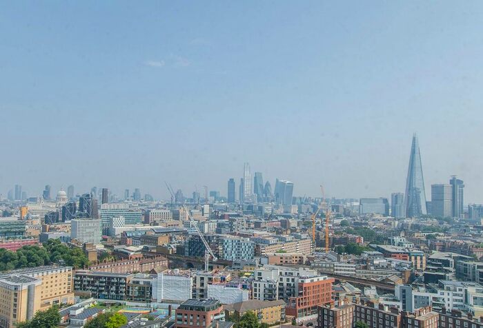 2 Bedroom Flat To Rent In Blackfriars Road, Blackfriars, London, SE1