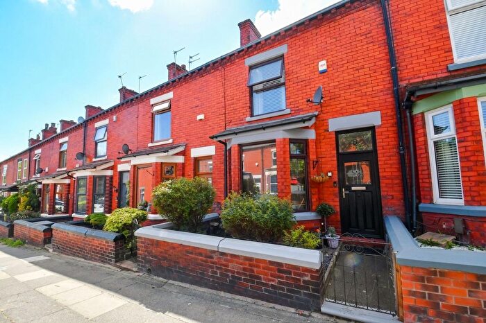 2 Bedroom Terraced House For Sale In King William Street, Tyldesley, M29