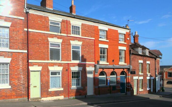 3 Bedroom Terraced House To Rent In High Street, Melbourne, DE73