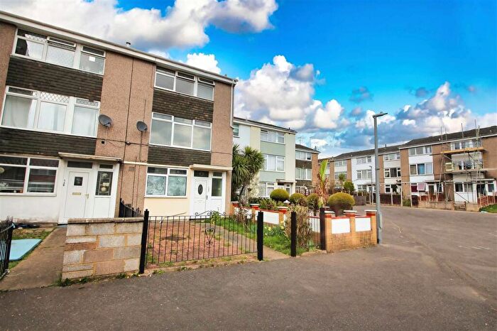 4 Bedroom Town House To Rent In Pennywell Road, St Jude's, Bristol, BS5