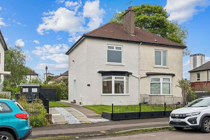 2 Bedroom Semi Detached House For Sale In Broadlie Drive, Knightswood, Glasgow, G13