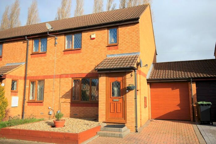 3 Bedroom End Of Terrace House To Rent In Astwood Drive, Flitwick, MK45