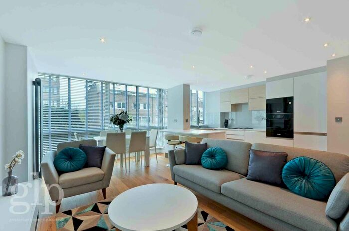 2 Bedroom Flat To Rent In The Quadrangle, Norfolk Crescent W2