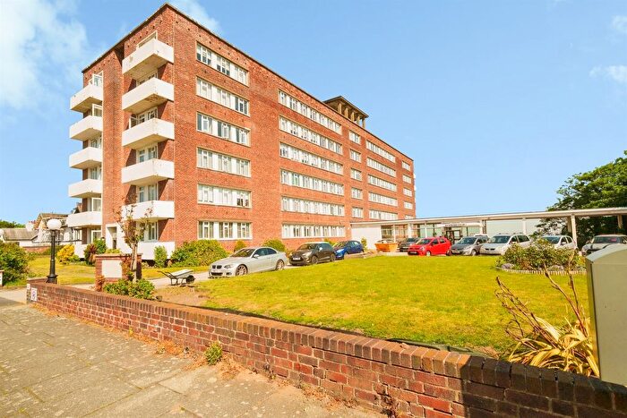 2 Bedroom Flat For Sale In Wellington Road, Wallasey, CH45