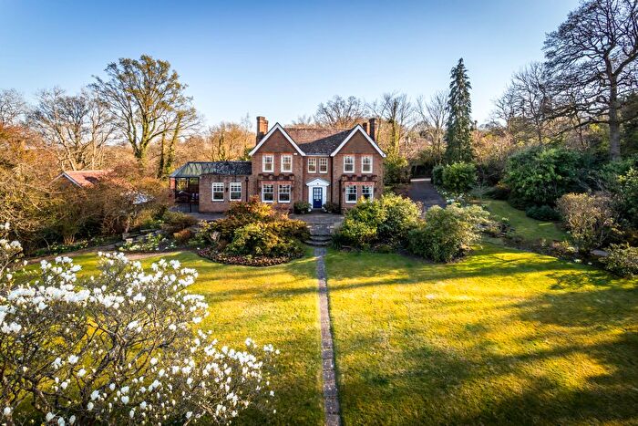 4 Bedroom Detached House For Sale In Vauxhall Lane, Tunbridge Wells, TN4