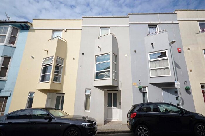 1 Bedroom Terraced House To Rent In Little Western Street, Hove, East Sussex, BN3