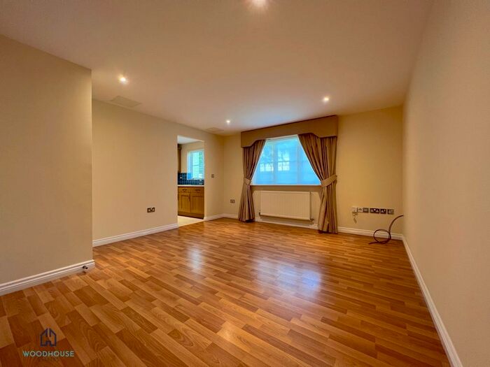 2 Bedroom Apartment To Rent In Huron Road, Broxbourne, Hertfordshire, EN10