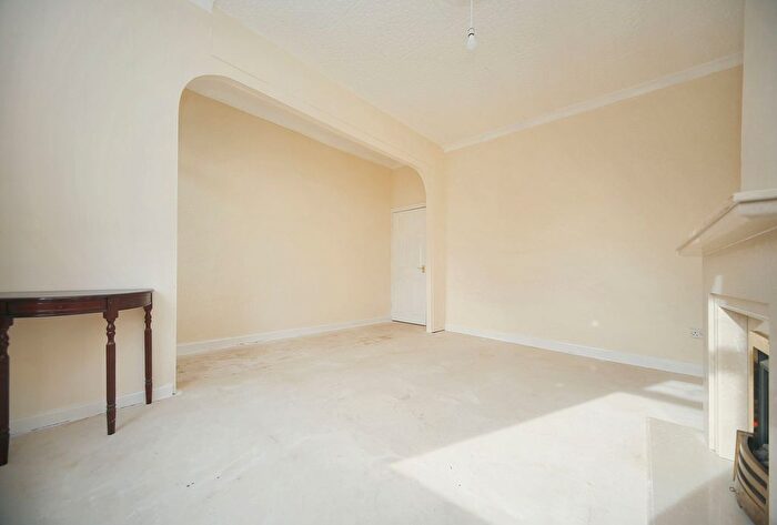 2 Bedroom End Of Terrace House For Sale In Billinge Road, Wigan, WN5
