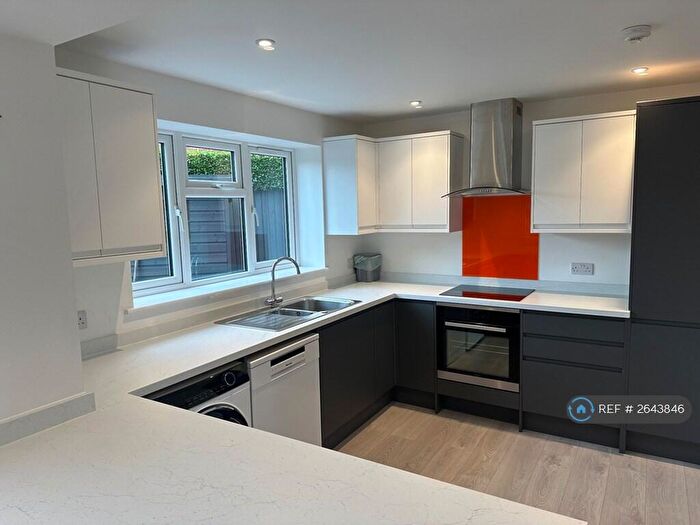 3 Bedroom Semi-Detached House To Rent In Carrington Crescent, Wendover, Aylesbury, HP22