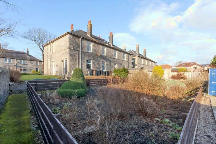 2 Bedroom Flat To Rent In Ord Street, West End, Aberdeen, AB15