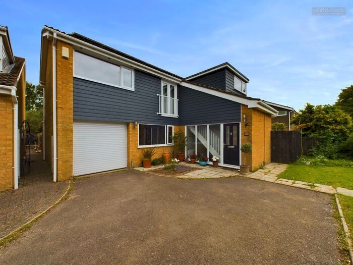 4 Bedroom Detached House For Sale In Hyholmes, Bretton, Peterborough, PE3