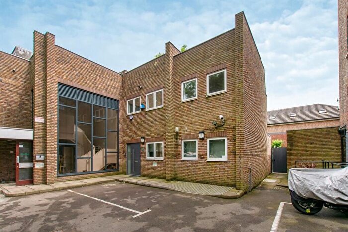1 Bedroom Flat To Rent In Keswick House, Anerley Road, Anerley, London, SE20