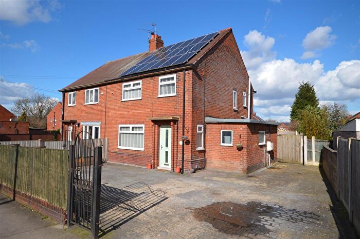 3 Bedroom Semi Detached House For Sale In Little Lane, Pontefract, WF7