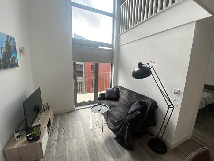1 Bedroom Apartment To Rent In Henry Street, Sheffield, South Yorkshire, S3