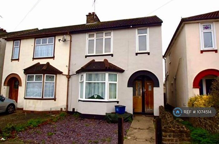 1 Bedroom Flat To Rent In Shoeburyness, Southend-On-Sea, SS3