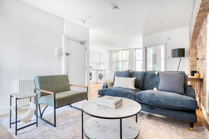 1 Bedroom Apartment To Rent In Farringdon Road, London, EC1M