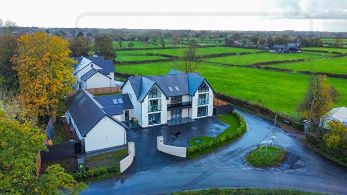 6 Bedroom Detached House For Sale In Eaves Lane, Woodplumpton, Preston, PR4