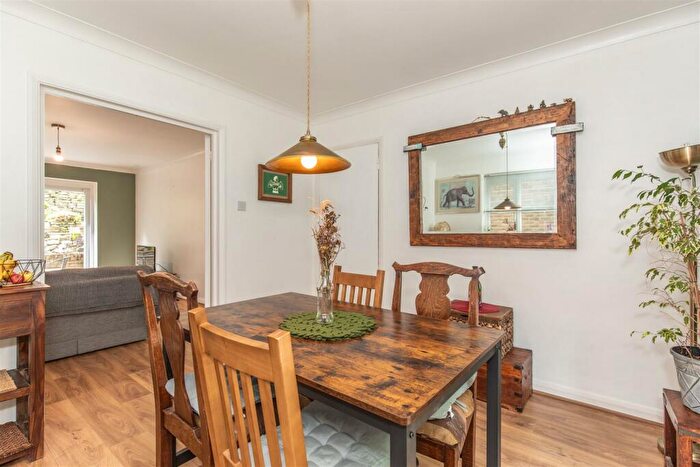2 Bedroom Semi-Detached House For Sale In Paddock Lane, Lewes, BN7