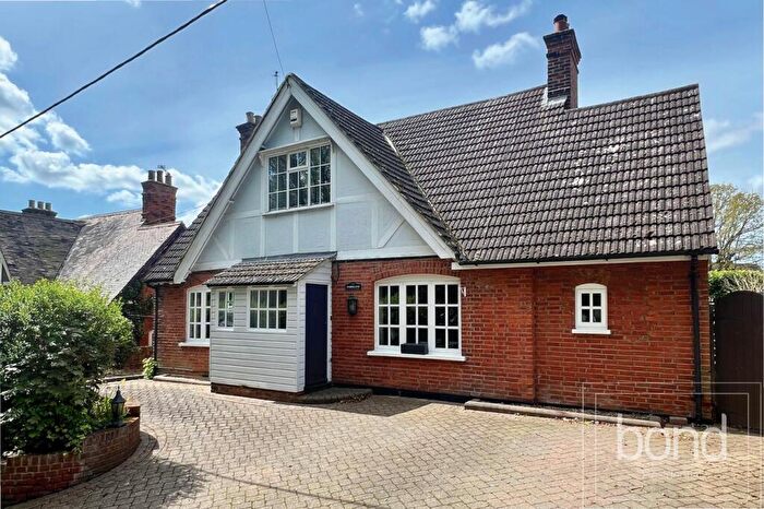 4 Bedroom Detached House For Sale In The Common, Danbury, Chelmsford, CM3