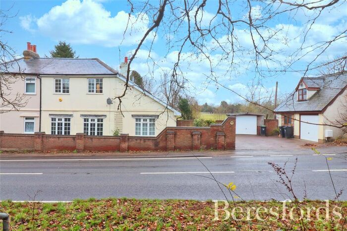 4 Bedroom Semi-Detached House For Sale In Lower Road, Little Hallingbury CM22