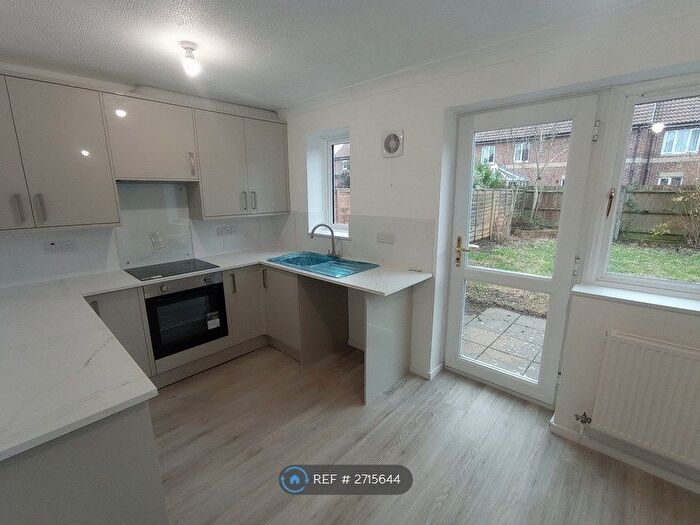 3 Bedroom End Terrace House To Rent In Hunter Close, Gosport, PO13