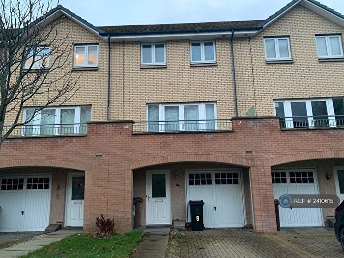 4 Bedroom Terraced House To Rent In Frater Place, Aberdeen, AB24