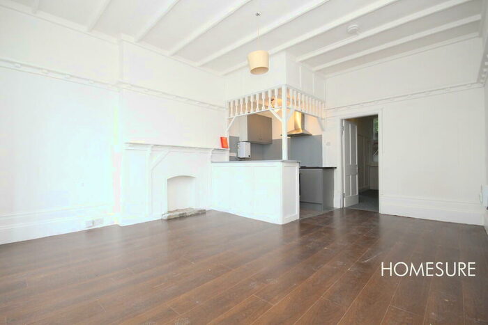 1 Bedroom Ground Flat To Rent In Bath Street, Southport, PR9