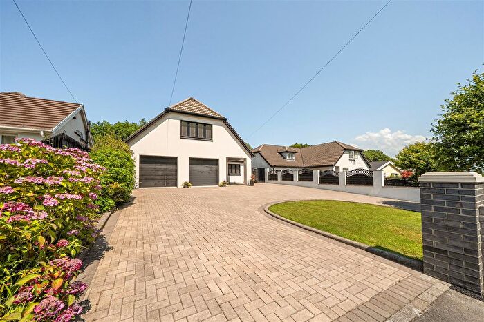 5 Bedroom Detached House For Sale In Dyffryn Road, Ammanford, SA18