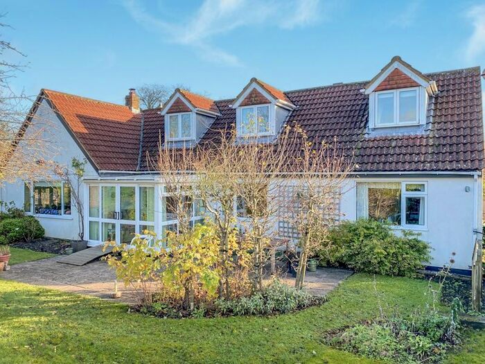 4 Bedroom Property For Sale In High Street, Sutton Veny, Warminster BA12