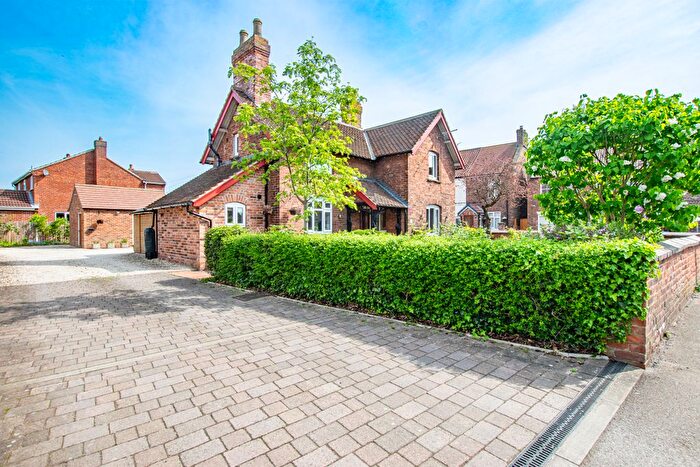 3 Bedroom Detached House For Sale In Main Street, Riccall, York, YO19