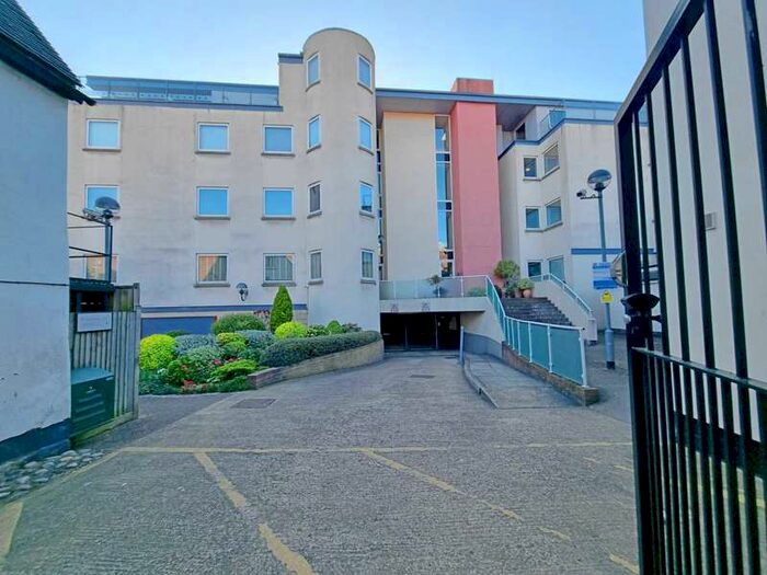3 Bedroom Apartment To Rent In Friars Street, Ipswich, IP1