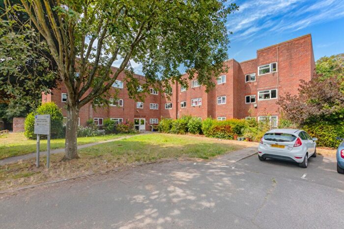 1 Bedroom Flat For Sale In St. Pancras Gardens, Green Court St. Pancras Gardens, BN7