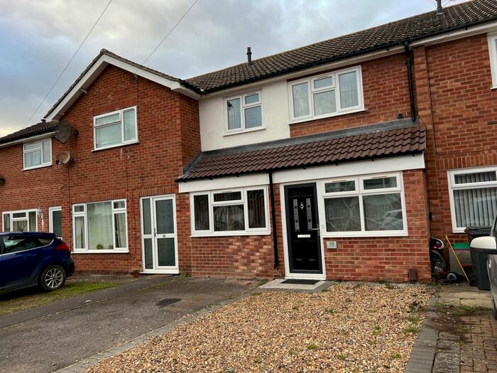 3 Bedroom Terraced House To Rent In Parsons Mead, Abingdon, OX14