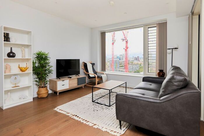 2 Bedroom Flat To Rent In Deacon Street, London, SE17