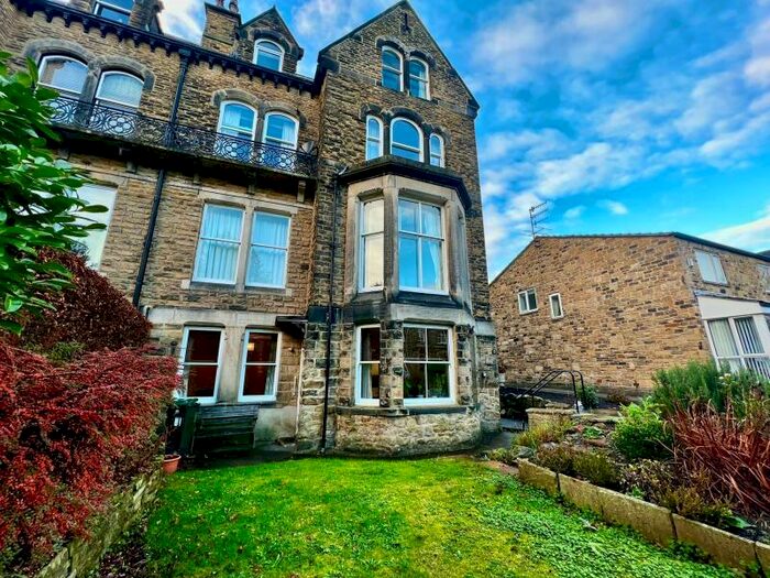 2 Bedroom Apartment To Rent In Parish Ghyll Road, Ilkley, LS29
