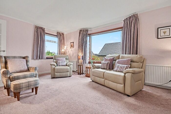 3 Bedroom Bungalow For Sale In Drums Terrace, Inverclyde, Greenock, PA16