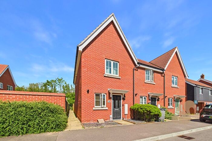 2 Bedroom End Of Terrace House For Sale In Osprey Drive, Stowmarket, IP14