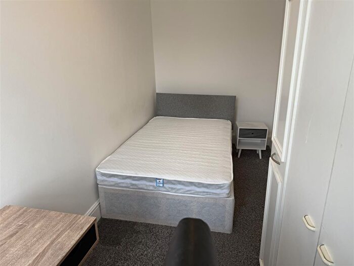 3 Bedroom Property To Rent In Heaton Park Road, Newcastle Upon Tyne, NE6