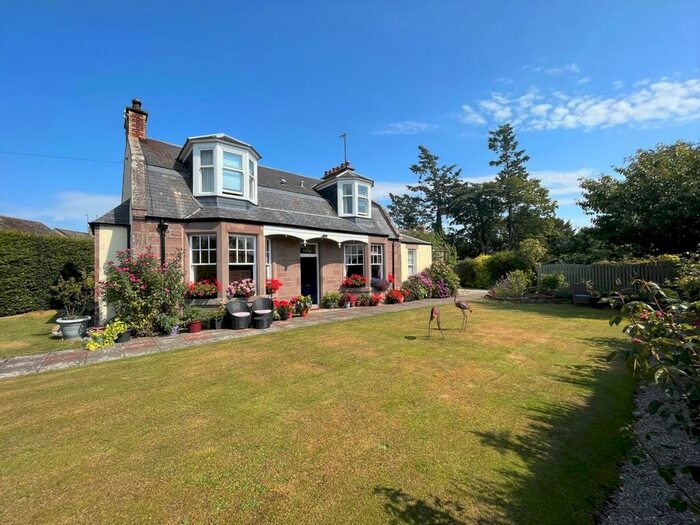 Houses for sale in Edzell, DD9, Angus Council