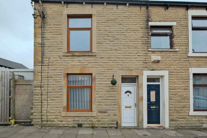 4 Bedroom End Of Terrace House To Rent In Bertha Street, Accrington, Lancashire, BB5