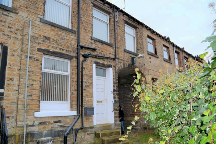 2 Bedroom Terraced House To Rent In Victoria Street, Lindley, Huddersfield, HD3