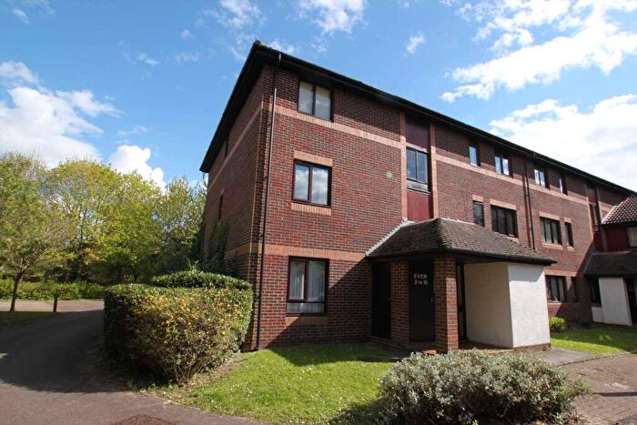 Studio To Rent In Pebble Drive, Didcot, OX11