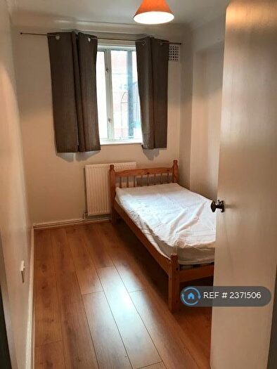 3 Bedroom Flat To Rent In St. George Court, Birmingham, B15