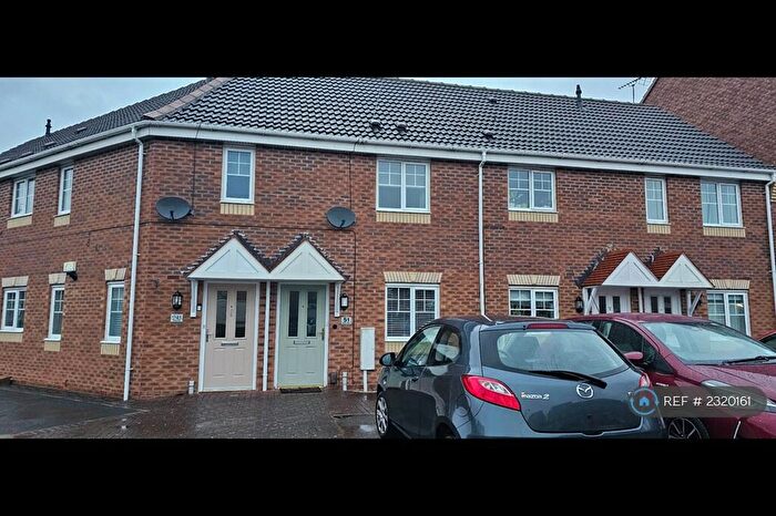 2 Bedroom Maisonette To Rent In Ruby Way, Mansfield, NG18