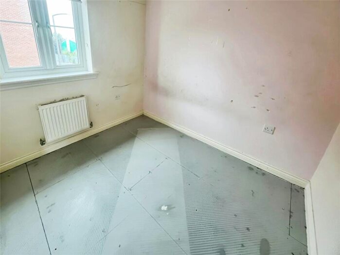3 Bedroom End Of Terrace House For Sale In Mehdi Road, Oldbury, West Midlands, B69