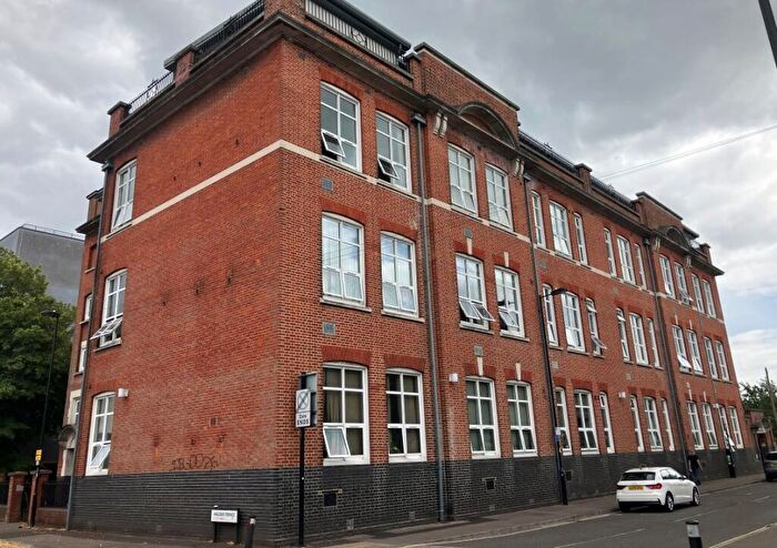 Apartment For Sale In Flat, Andersons Road, Southampton, Hampshire, SO14