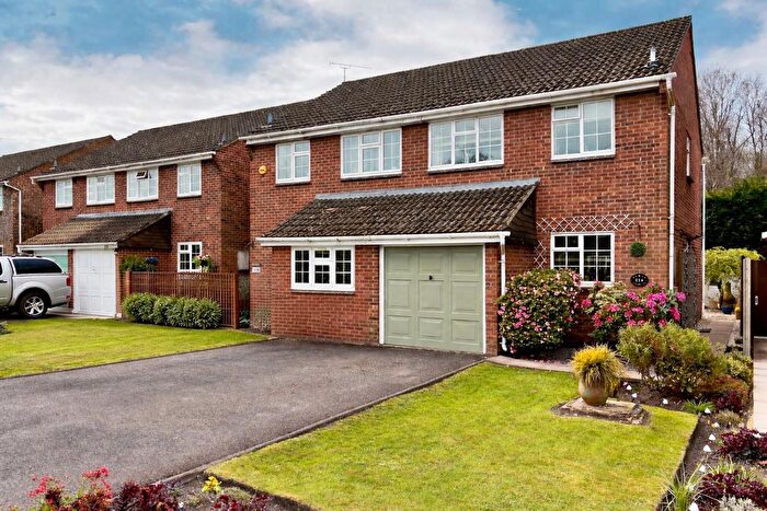3 Bedroom Property For Sale In Henley Drive, Frimley Green, Camberley, GU16