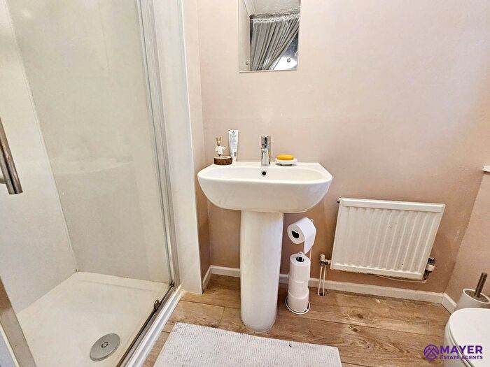 3 Bedroom Semi-detached House For Sale In Walsingham Court, Plympton, PL7