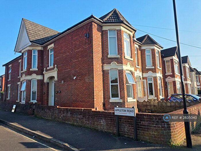 1 Bedroom Flat To Rent In Appleton Road, Southampton, SO18