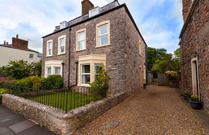 5 Bedroom Semi-Detached House For Sale In Station Road, Wrington, BS40